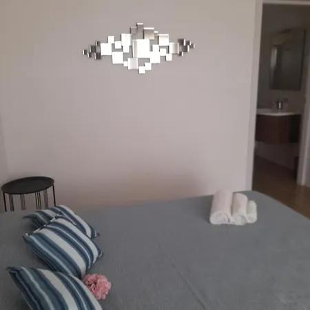 Marrella Oda ve Kahvaltı